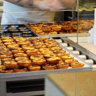 Trays of pasteis de nata